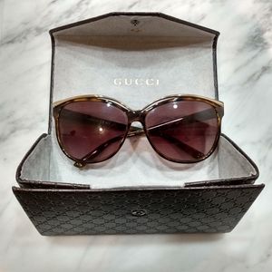 Gucci GG 3155/S Sunglasses with Case